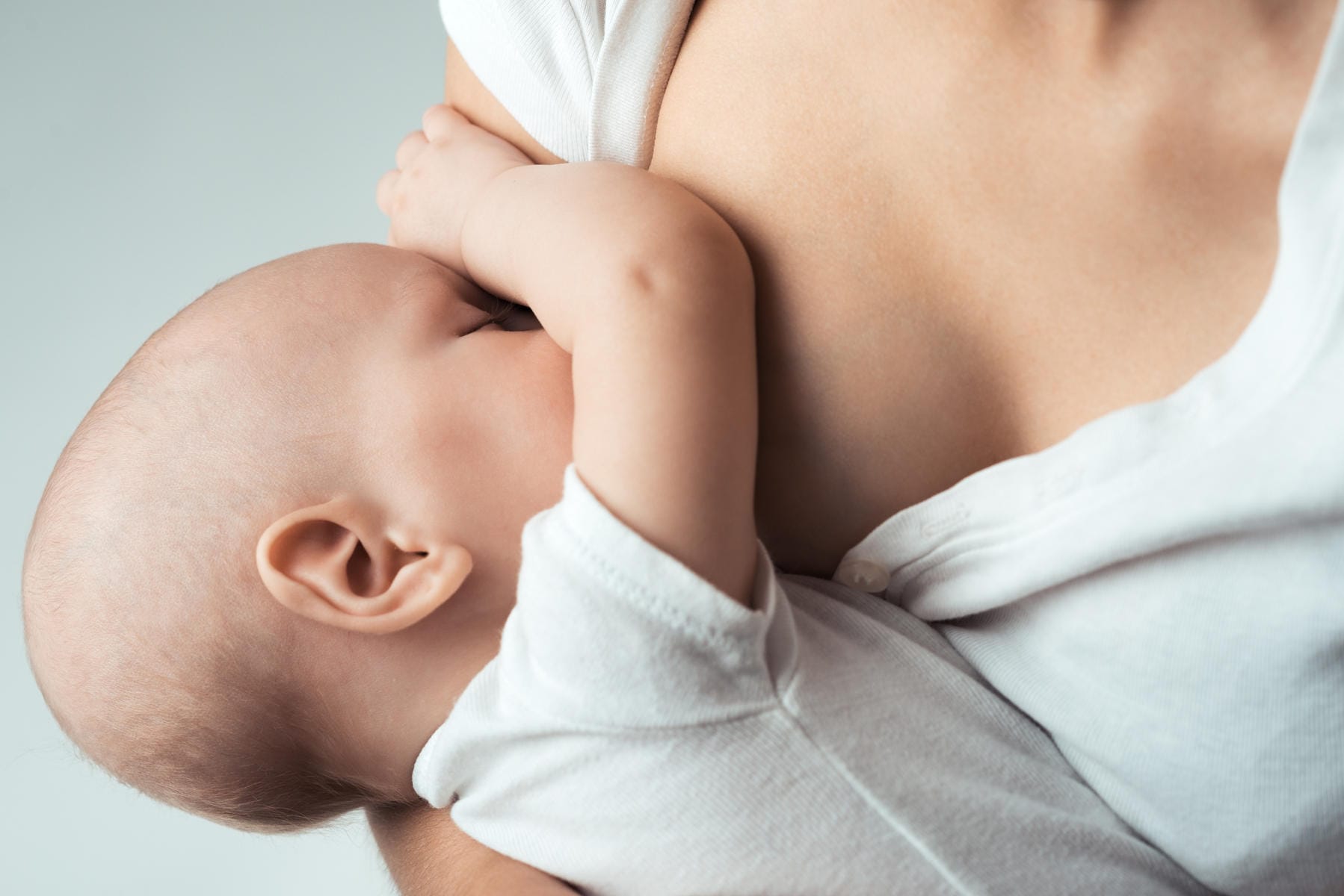 Nipple confusion - How we got our baby back on the breast