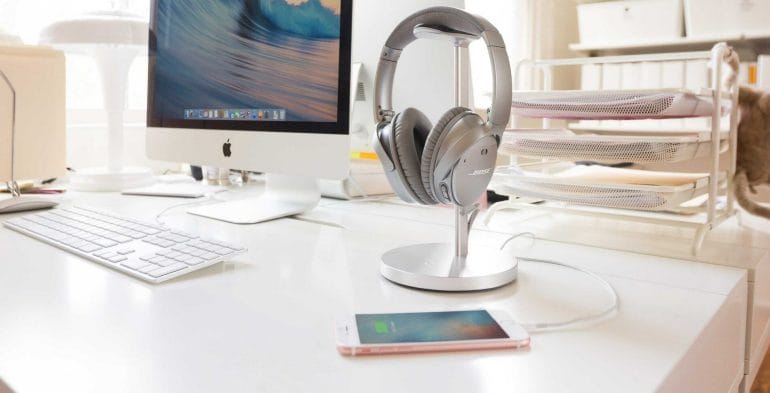 Review: Twelve South charging stand for wireless headphones