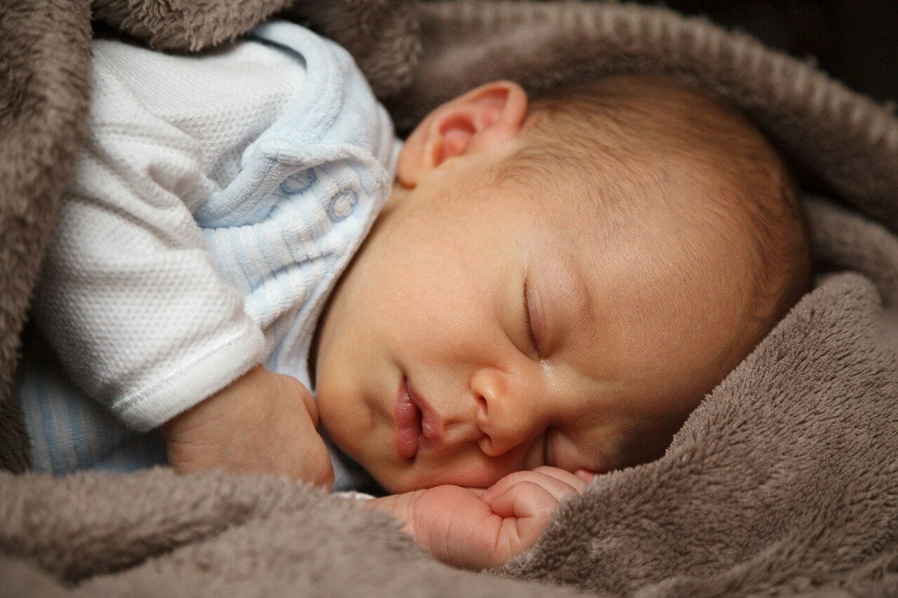 Why You Must Keep Your Babys Crib Free Of Toys And Blankets Why You Must Keep Your Babys Crib Free Of Toys And Blankets