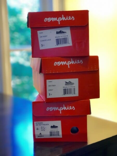 Review of Oomphies - Durable shoes for kids