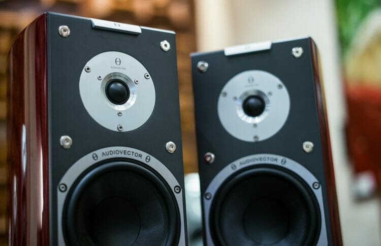 Audiovector speakers