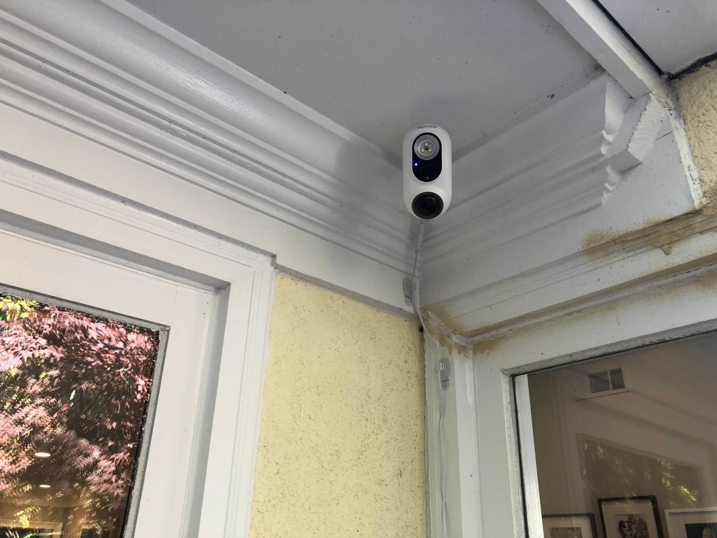 SENS8 Security Camera with Siren and Floodlight Review
