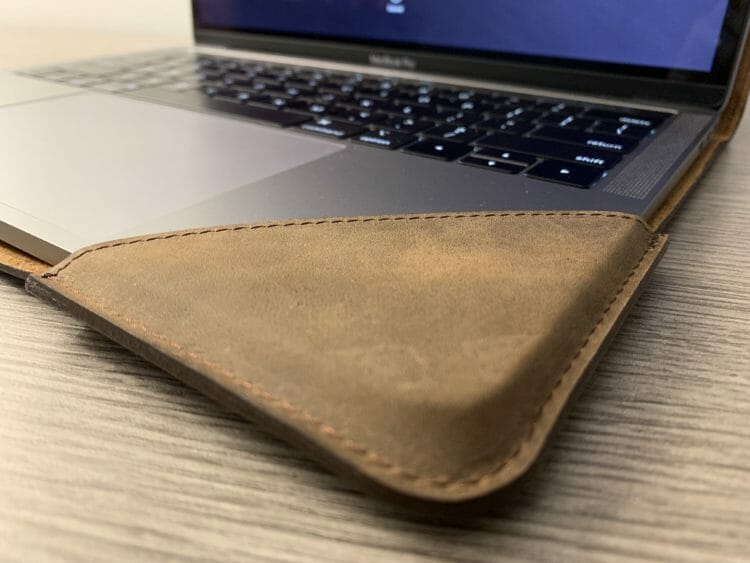 Burkley MacBook Pro Leather Sleeve - Fit