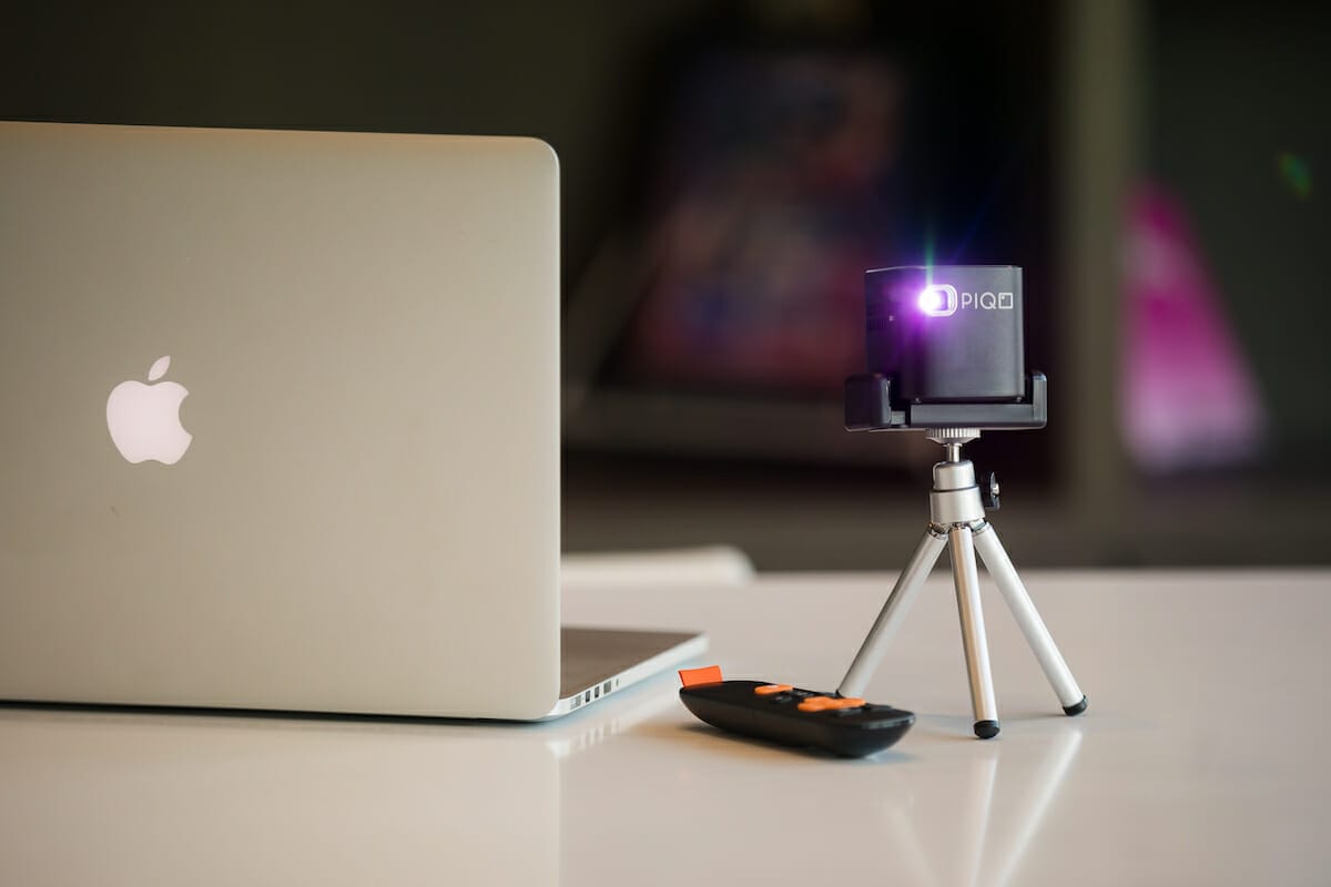 PIQO Pocket Projector Review