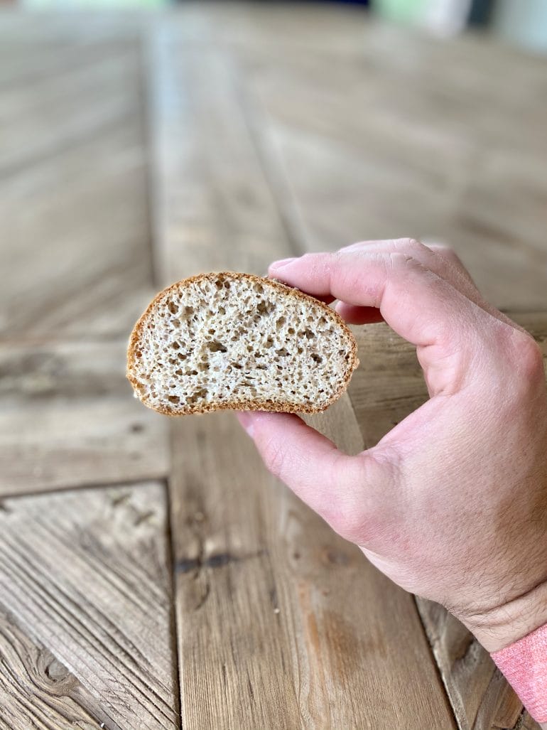 Keto bread rolls - cut