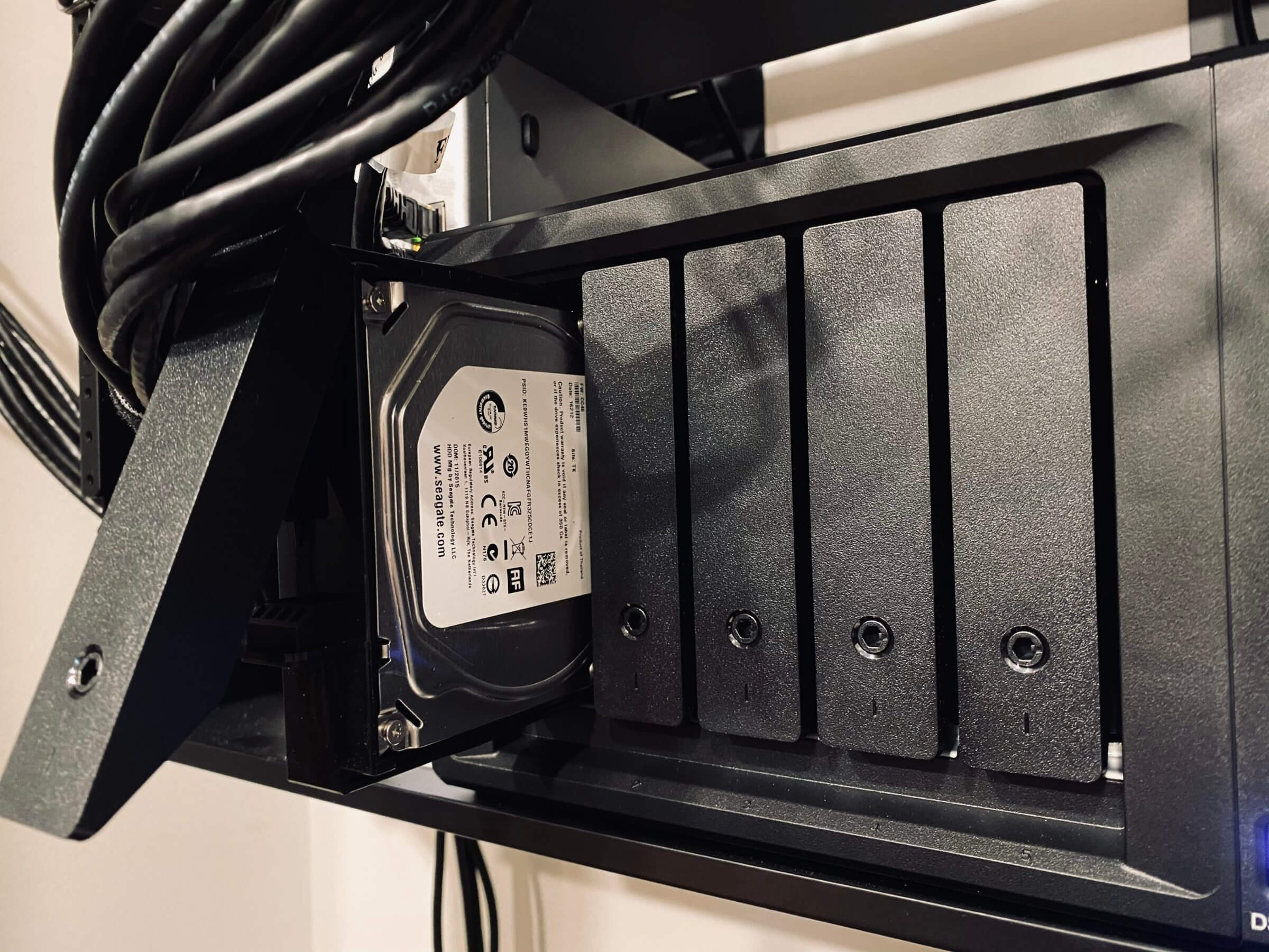 synology cloud station drive vs cloud station backup