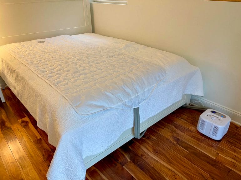 Queen size guest bed with chiliPad