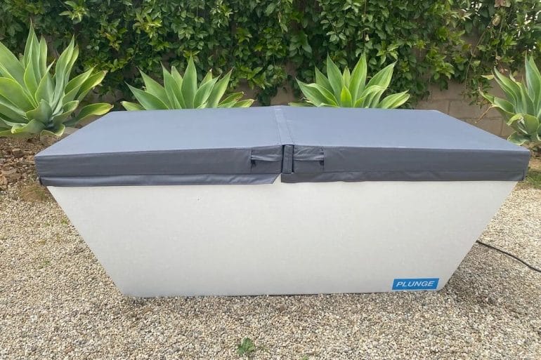 The cover prevents debris, insects, pets and kids from getting into the water.