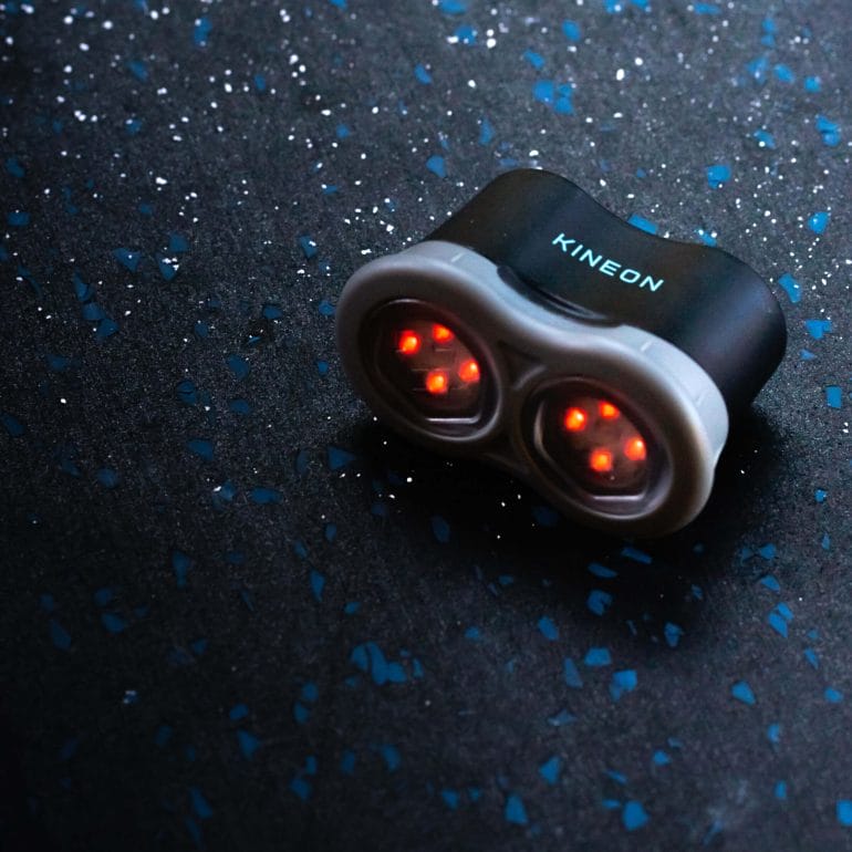 The Kineon Move+'s design features three separate light modules.