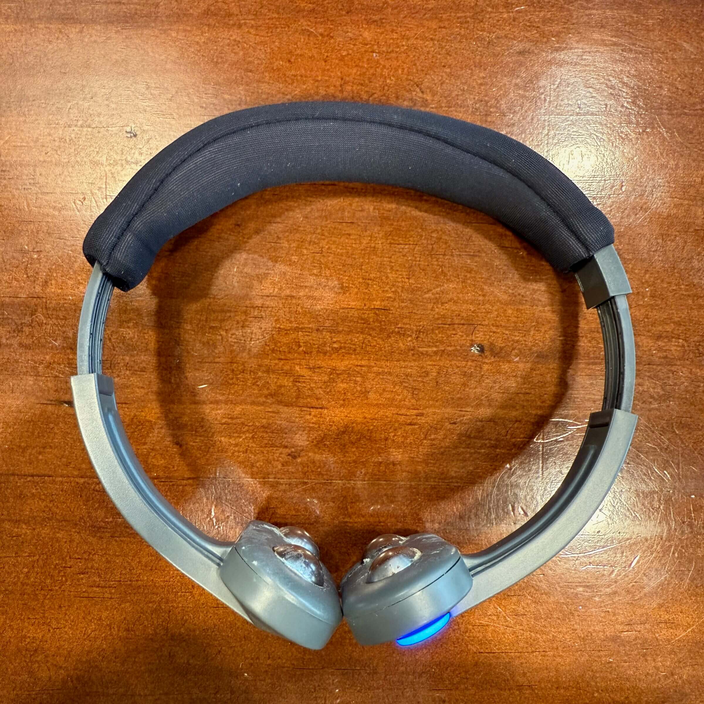 Pulsetto is resizable to accommodate various necks | Pulsetto is resizable to accommodate various necks