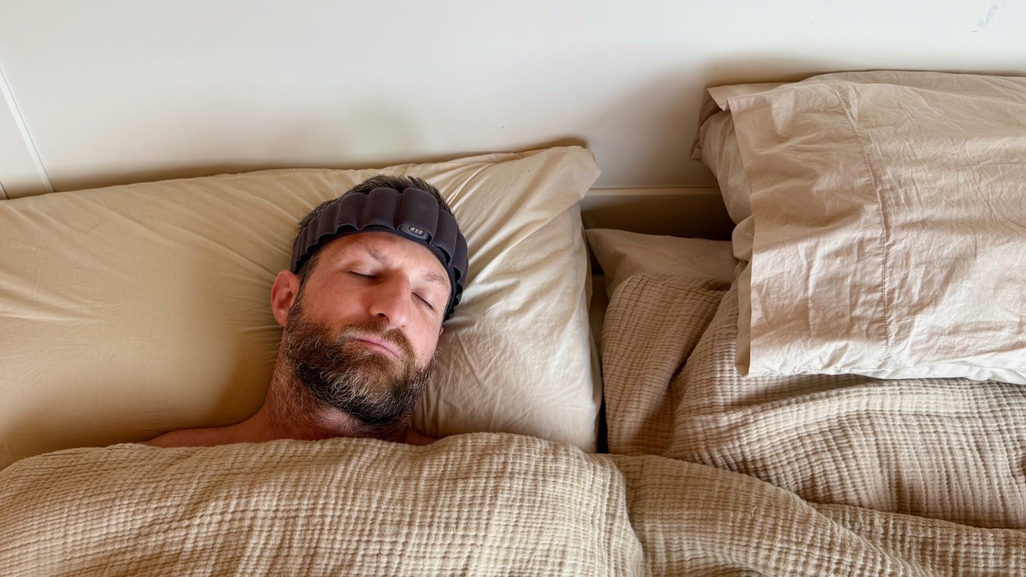 Michael sleeping with Somnee 2.0