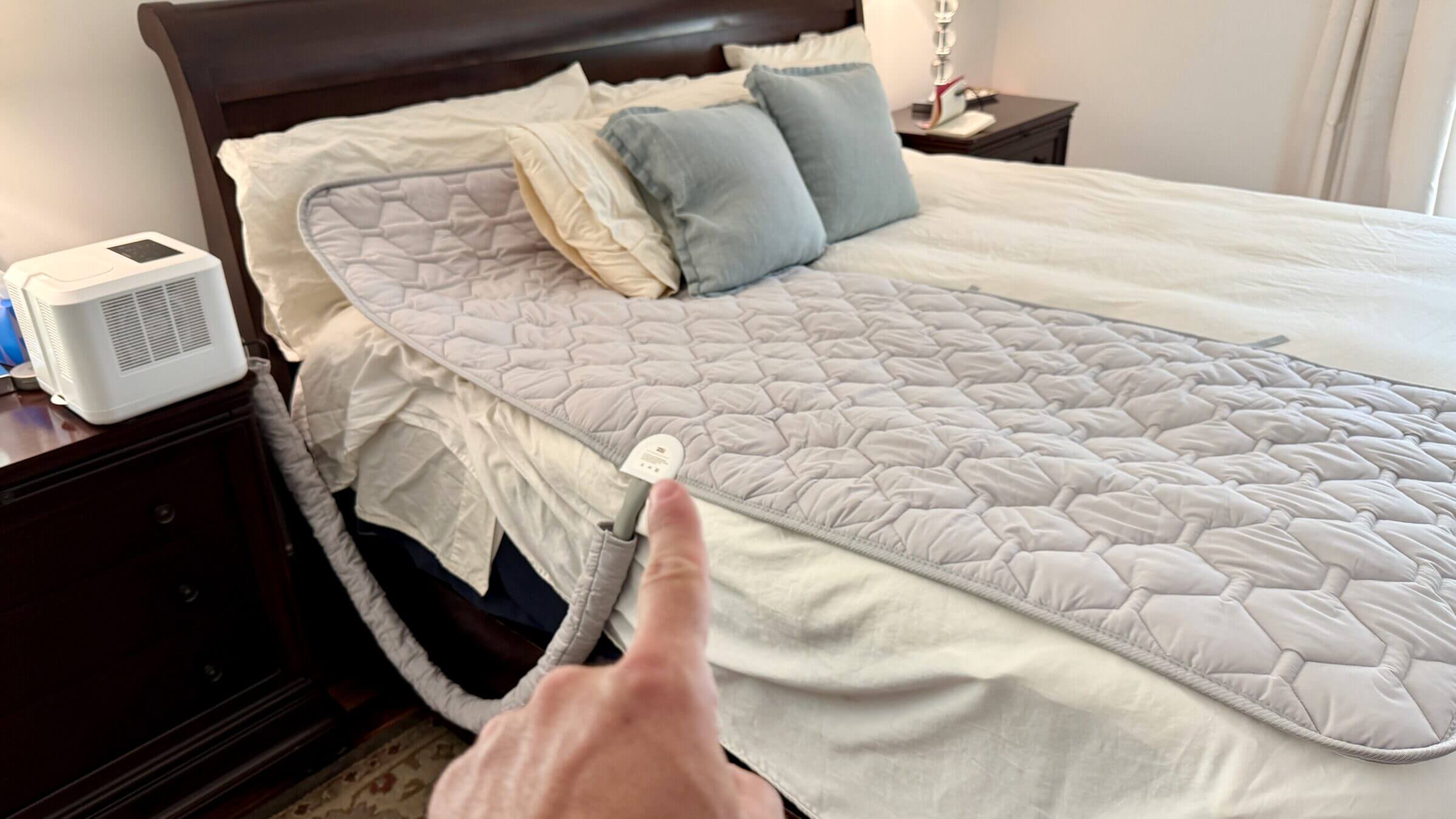The tubing is short and connects to the mattress pad at an inconvenient spot.